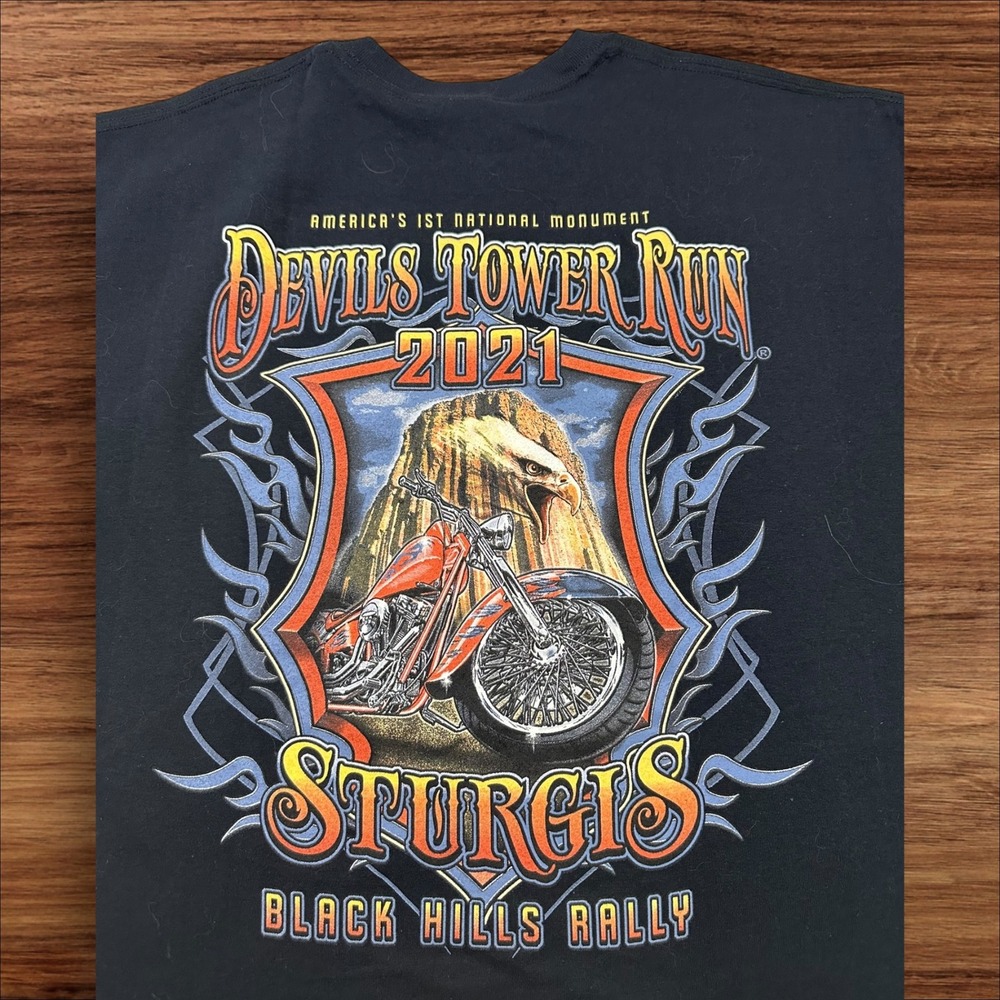 Devils Tower Run Sturgis Black Hills Rally‎ Motorcycle Graphic T-Shirt XL
